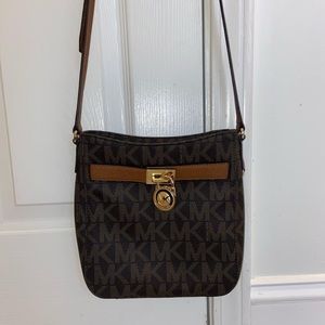 michael kors crossbody purse